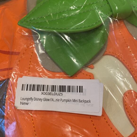 NWT Loungefly Disney GLOW FACE Minnie Pumpkin Backpack - Picture 13 of 14